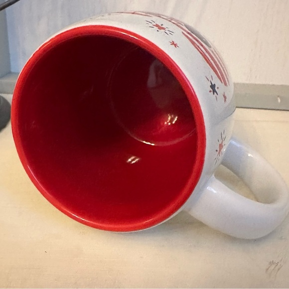 Disney Parks Starbucks Red White Blue Patriotic Mug Mickey 12oz Hearts USA - Picture 6 of 7